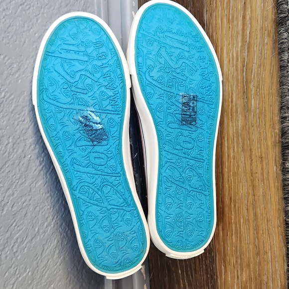 NIB Blowfish Patriotic American Navy Blue White Gray Stars shoes 7.5 - Picture 8 of 11